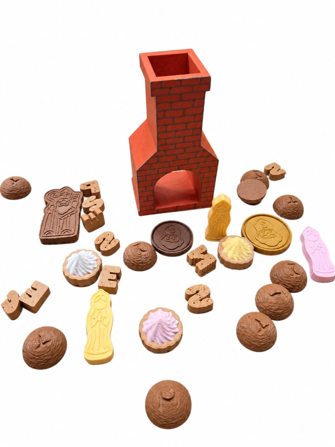 Set door de schoorsteen van Play This Way, Sint speelset met schoorsteen, pepernoten, speculoos en munten